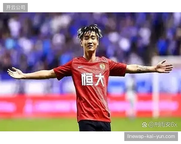 中国男足备战受联赛赛程影响，蒋光太、程进等人因疲劳及伤病退出国家队集训